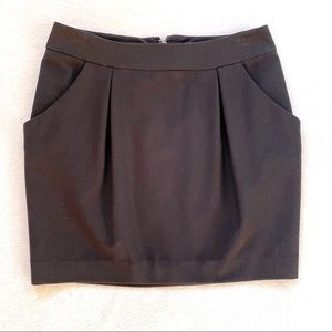 bebe black mini skirt pleated size 2
